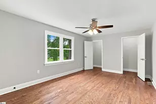 215 Elaine Ave, Taylors, SC 29687 - Photo 11
