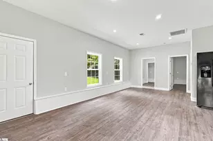 215 Elaine Ave, Taylors, SC 29687 - Photo 29