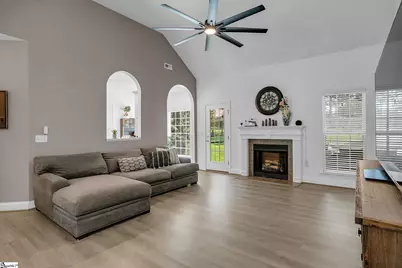 211 Lyons Drive, Simpsonville, SC 29681 - Photo 15
