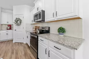 336 Avendell Dr, Easley, SC 29642 - Photo 5