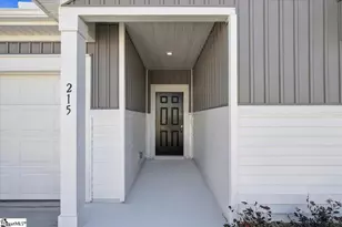 215 Moretz Pl, Spartanburg, SC 29306 - Photo 3