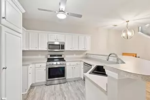 25 Minots Ledge Ln, Simpsonville, SC 29681 - Photo 9
