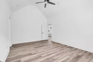 54 3rd Ave, Greenville, SC 29611 - Photo 17