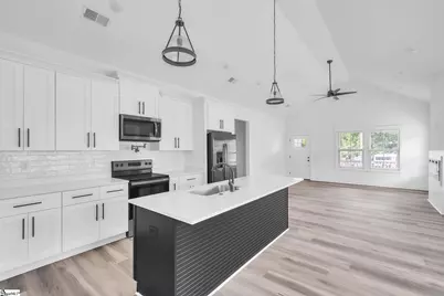 54 3rd Avenue, Greenville, SC 29611 - Photo 13