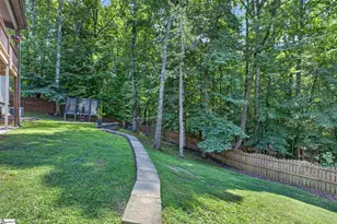 221 Foxhound Rd, Simpsonville, SC 29680 - Photo 47