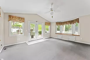 203 Fredericksburg Dr, Simpsonville, SC 29681 - Photo 15