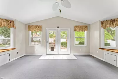 203 Fredericksburg Drive, Simpsonville, SC 29681 - Photo 13