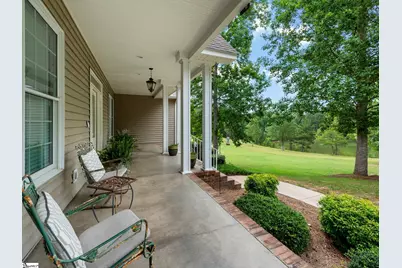 1527 S Blackstock Road, Landrum, SC 29356 - Photo 3