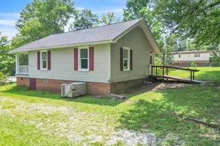704 Slater Rd, Marietta, SC 29661 - Photo 29