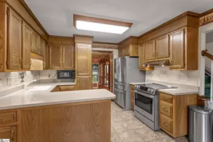 305 Oak Brook Way, Taylors, SC 29687 - Photo 13