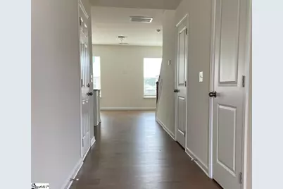 6 E Waller Drive #APT 218, Greenville, SC 29611 - Photo 3