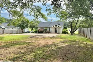 115 Taylors Rd, Taylors, SC 29687 - Photo 17