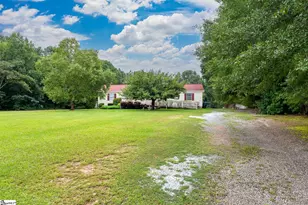 377 Fort Lindley Rd, Laurens, SC 29360 - Photo 3