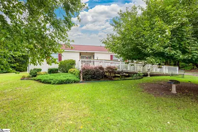 377 Fort Lindley Road, Laurens, SC 29360 - Photo 1