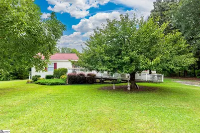 377 Fort Lndley Road, Laurens, SC 29360 - Photo 5