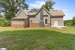 139 N Main St, Donalds, SC 29638 - Photo 15