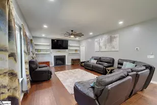 201 Hedge Rose Ct, Travelers Rest, SC 29690 - Photo 11