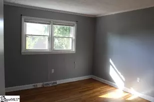 86 Grove St, Clinton, SC 29325 - Photo 17