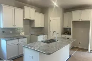 154 Cedar Shls Ct, Easley, SC 29640 - Photo 3