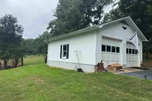 947 Midway Rd, Pickens, SC 29671 - Photo 5