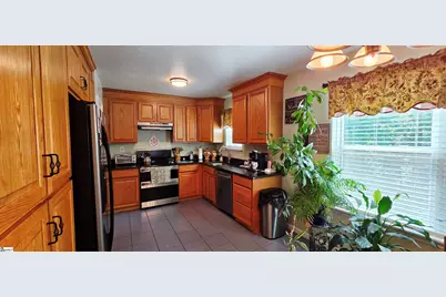 658 Maple Drive, Greer, SC 29651 - Photo 15