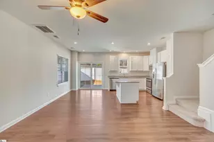 131 Marthawood Ln, Greer, SC 29650 - Photo 5