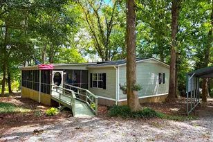 322 Lakeview Dr, Townville, SC 29689 - Photo 15