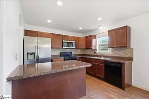 400 Terilyn Ct, Greenville, SC 29611 - Photo 11