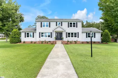 701 Chestnut Street, Clinton, SC 29325 - Photo 1