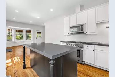 143 Broadway Avenue, Tryon, NC 28782 - Photo 15