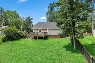 143 Broadway Ave, Tryon, NC 28782 - Photo 31