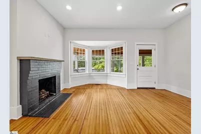 143 Broadway Avenue, Tryon, NC 28782 - Photo 7
