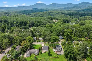 143 Broadway Ave, Tryon, NC 28782 - Photo 35