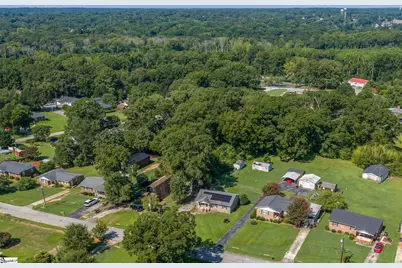 202 Hilldale Avenue, Laurens, SC 29360 - Photo 27