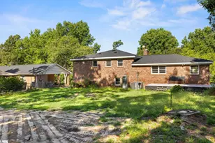 132 Trent Dr, Taylors, SC 29687 - Photo 33