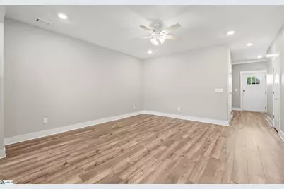 26 Starlake Road, Simpsonville, SC 29681 - Photo 5