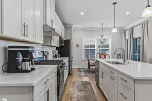 400 Aztec Ct, Greenville, SC 29607 - Photo 15