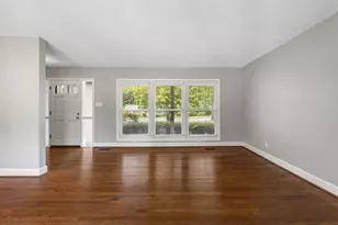209 Navaho Dr, Spartanburg, SC 29301 - Photo 11