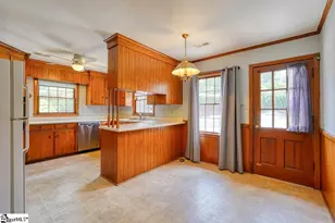 103 Pinetree Cir, Spartanburg, SC 29307 - Photo 11