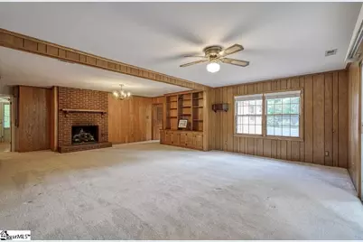 103 Pinetree Circle, Spartanburg, SC 29307 - Photo 17