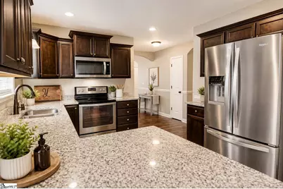 624 Parkway Village Road, Boiling Springs, SC 29316 - Photo 5