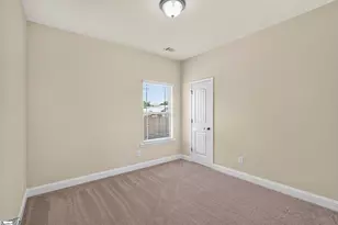 640 Flintrock Dr, Boiling Springs, SC 29316 - Photo 13