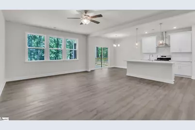 4 Henderson Drive, Travelers Rest, SC 29690 - Photo 11