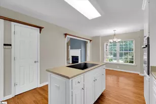 205 Ashford Ct, Easley, SC 29642 - Photo 13