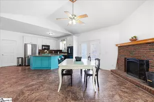 1129 Casey Rd, Woodruff, SC 29388 - Photo 7