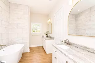 711 Hidden Falls Dr, West Union, SC 29696 - Photo 9