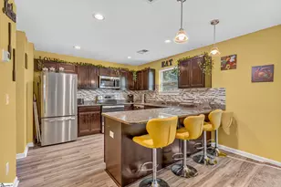 520 Millsgate Cir, Boiling Springs, SC 29316 - Photo 9