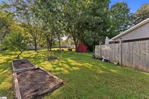 17 Lawnview Ct, Wellford, SC 29385 - Photo 21
