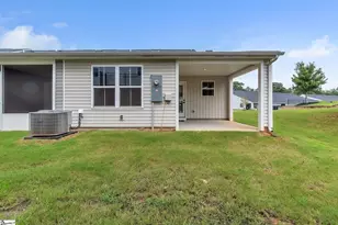 901 Leyburn Ln, Greenville, SC 29617 - Photo 23