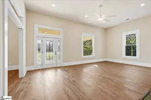 200 S C St, Easley, SC 29640 - Photo 11